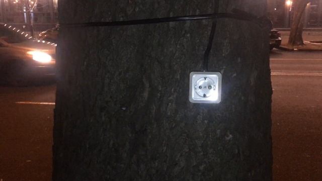 Nissan Leaf. Как заряжать в квартире. Nissan Leaf. How to charge in apartment. смотреть онлайн