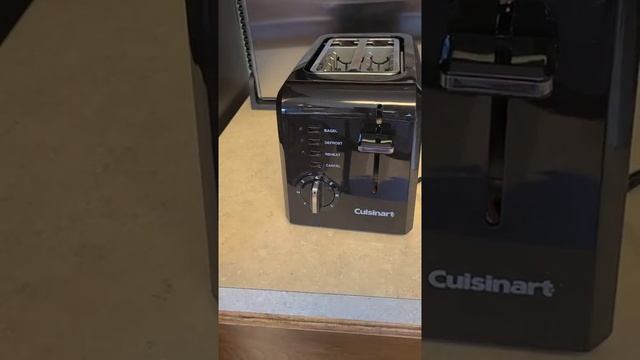 Cuisinart CPT 122BK 2 Slice Compact Plastic Toaster Review смотреть онлайн