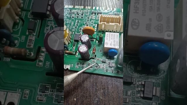 Стиральная машина Hotpoint Ariston не блокирует дверь/Ремонт модуля управления смотреть онлайн