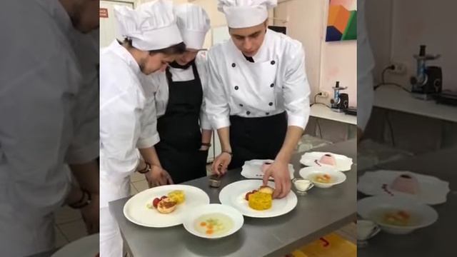 Дэм экзамен Повар кондитер смотреть онлайн