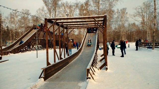 Покатались н горках. Горки Парк. Парк им. 30 лет влксм 22.12.19 смотреть онлайн