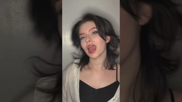 красивым девушкам - самые красивые брови ? для записи смотри шапку профиля ? #бровиспб #бровист смотреть онлайн