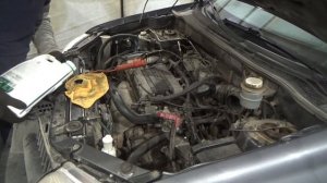 Замена термостата, масла и антифриза. Mitsubishi Outlander.