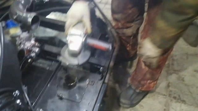 ПЕРЕДЕЛКА БУРАНА И ЗАМЕНА ДВИГАТЕЛЬЯ НА ЛОНЧИН 30 смотреть онлайн