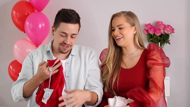 VALENTINES JEWELRY & OUTFITS Picked and Styled by my Boyfriend / Fiancé смотреть онлайн