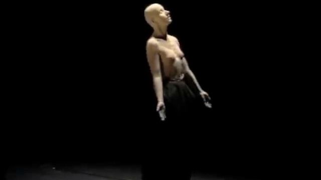 Yvonne Pouget: La sposa del cielo смотреть онлайн