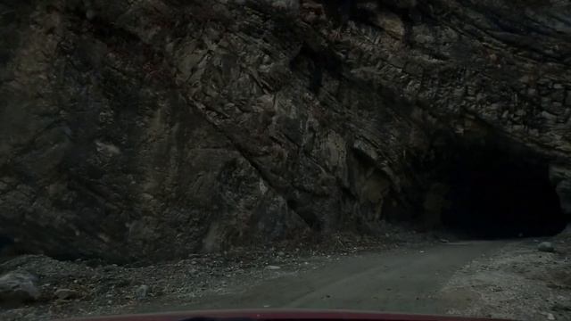 Кармадонское ущелье и Казенойам зимой смотреть онлайн