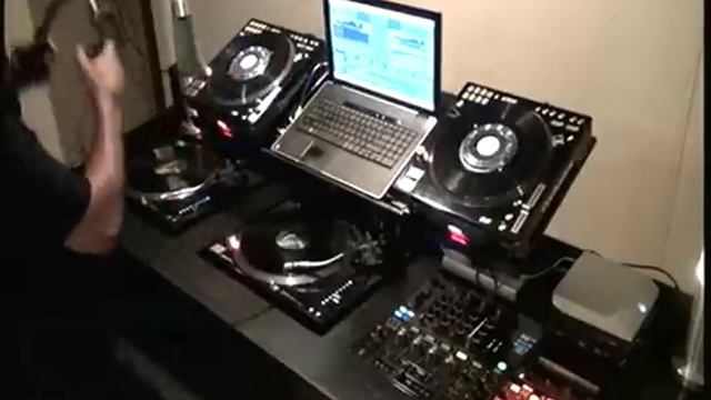 Live Stream of Synergyhousemusicdetroit - Tink Thomas, DJ Taz and Tony Dennis.flv смотреть онлайн