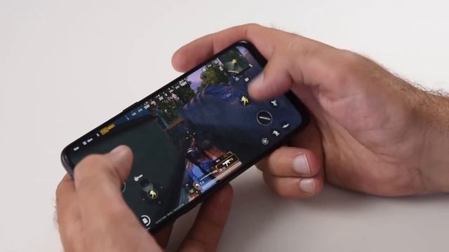 realme 3 Pro (Snapdragon 710 AIE, аккумулятор 4045 мАч) / Арстайл / смотреть онлайн