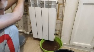 Прочистили батареи отопления Стали греть намного лучше