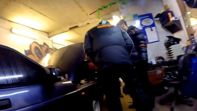 Гоним машину в ремонт смотреть онлайн