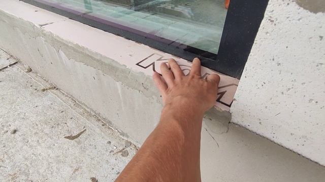 Безрамное остекление в газоблок. Прозрачные углы без стойки. Монтаж водоотливов. смотреть онлайн