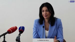 Министра образования РСО-а Элла Алибекова большая пресс-конференция в СОГУ