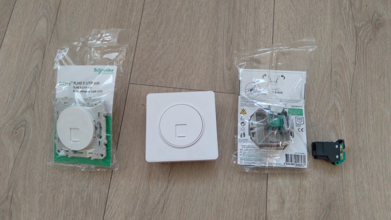 Обзор на сетевые (компьютерные) розетки odace schneider electric S52R471 смотреть онлайн