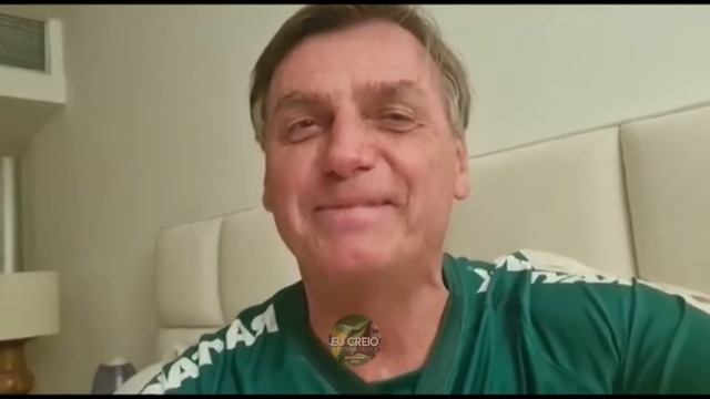 Bolsonaro Emocionou-se com o menino José Felipe смотреть онлайн