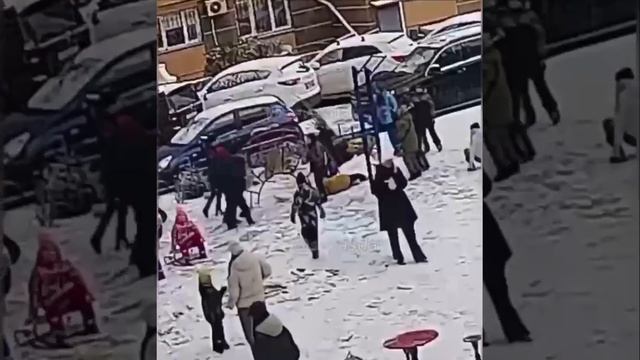 2_5269493867928897325.mp4