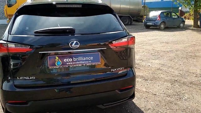 Зеркальная поверхность кузова машины смотреть онлайн