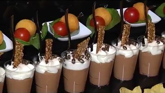 9 лет ресторану 'Миндаль'