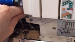 КАК ЗАПРАВИТЬ НИТКУ В ОВЕРЛОК, КАК ПРАВИЛЬНО ЗАПРАВИТЬ ОВЕРЛОК