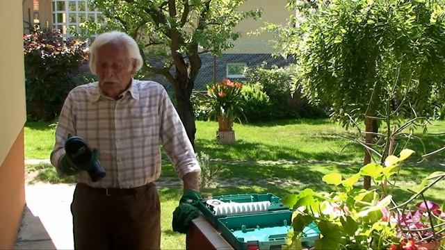 Ajánló: Bosch ASB 10,8 LI Set AKKU bokorvágó és szegélynyíró készlet 2012 смотреть онлайн