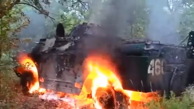 Луганск Горит боевая машина 30.05.14 смотреть онлайн