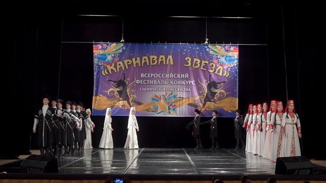 Осетинский массовый народный танец "Симд" Ossetian mass folk dance "Simd" смотреть онлайн
