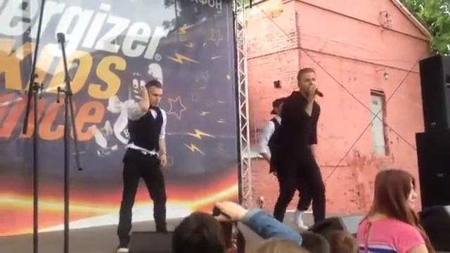 Влад Соколовский - Мир сошел с ума (31/05/15 Сад Эрмитаж) смотреть онлайн