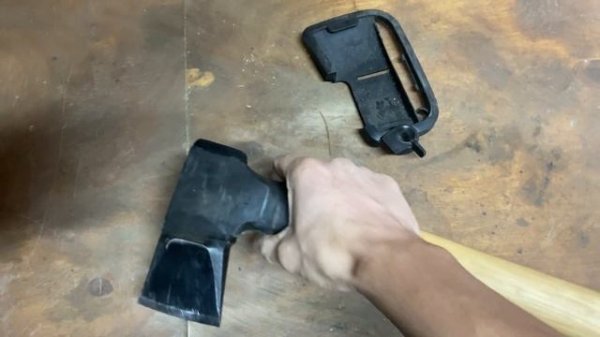 Топор-колун FISKARS Norden N12