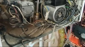 Газовый котёл Arderia.Кран подпитки, расширительный бак, прессостат. Ремонт за 2 года эксплуатации.