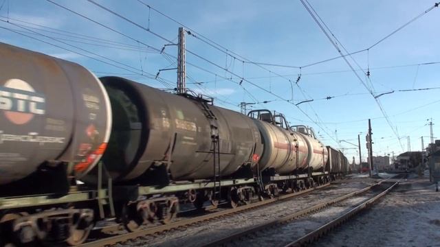 ВЛ11-732Б с Приветливой бригадой на ст. Сергиев Посад