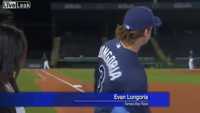 amazing_baseball_catch.flv смотреть онлайн