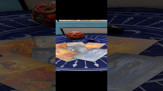 Роль, произошедшего с вами неблагоприятного события в вашей жизни?Таро-расклад #shorts