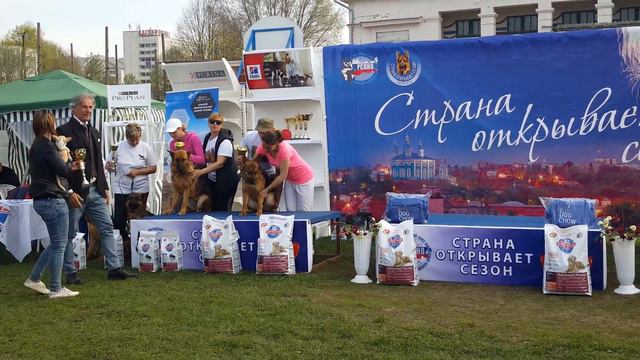 Копия видео "Награждение рабочих классов Смоленск 2016 Открытие сезона Часть 1" смотреть онлайн