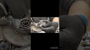 Бензопила HUTER Bs-52 на холостом ходу набирает большие обороты , при нажатии на газ глохнет