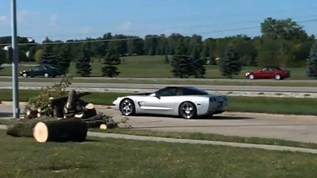 99 CHEVY CORVETTE EXHAUST BLOWN TAKING OFF смотреть онлайн
