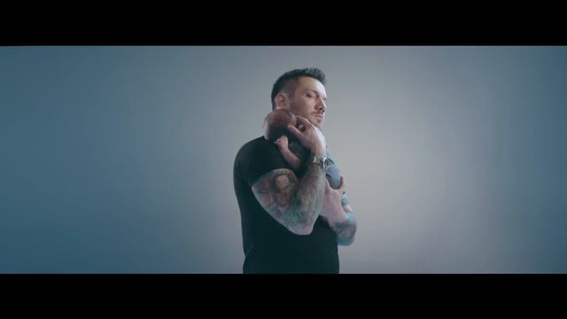 Patryk Kumor - Nudze Sie смотреть онлайн