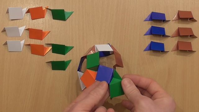 Кусудама из 5 цветов и 30 модулей оригами (Tomoko Fuse), Kusudama of 5 colors and 30 origami module смотреть онлайн