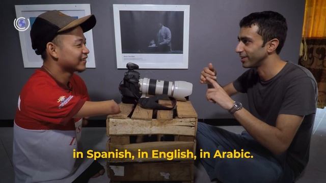 Indonesia’s Unlikely Shutterbug | Close Up смотреть онлайн