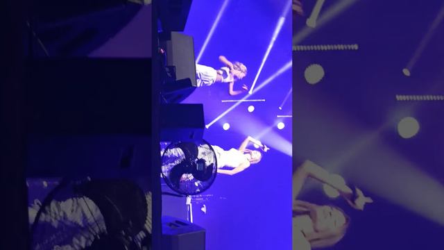 Amore Море, Goodbye - Filatov Karas 2.12.22 Москва🔥 Adrenaline Stadium ✨ (личная сьемка) смотреть онлайн