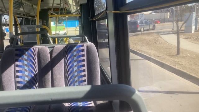 Strathcona County Transit #2028 смотреть онлайн