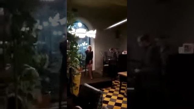 Блюз.Александра Мартыненко.Вечер джаза в "Пить кофе" смотреть онлайн