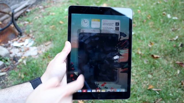 iPad 9th Generation Vs iPad 7th Generation! (Comparison) (Review) смотреть онлайн