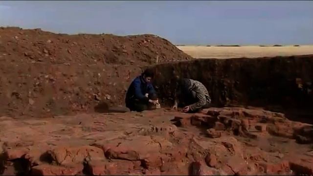 Руины древних мавзолеев эпохи Золотой орды нашли в СКО смотреть онлайн