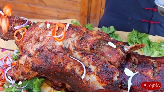 WHOLE SHEEP Roasted And Shared With My Buddies, So Satisfying! | Uncle Rural Gourmet