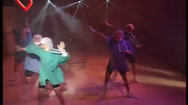 Rebelde Way - Coreografía de Marizza смотреть онлайн