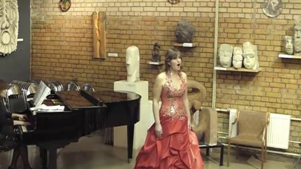 Olga Koldakova Mozart aria Cherubino