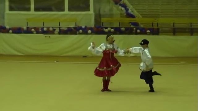 Новый год в "Жемчужине" 24.12.10 Кадриль смотреть онлайн