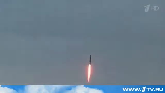 Стратегический ракетоносец `Владимир Мономах` успешно выполнил пуск МБР `Булава` смотреть онлайн