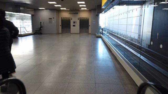 JFK Airport New York,Terminal 4 Walk смотреть онлайн