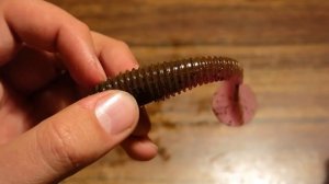 По вашим просьбам #6 - Как правильно одеть приманку на офсетный крючок. Пара хитростей в монтаже.